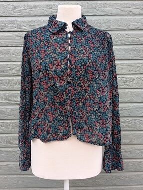 Forever 21 Navy Floral Button-Down Collared Blouse